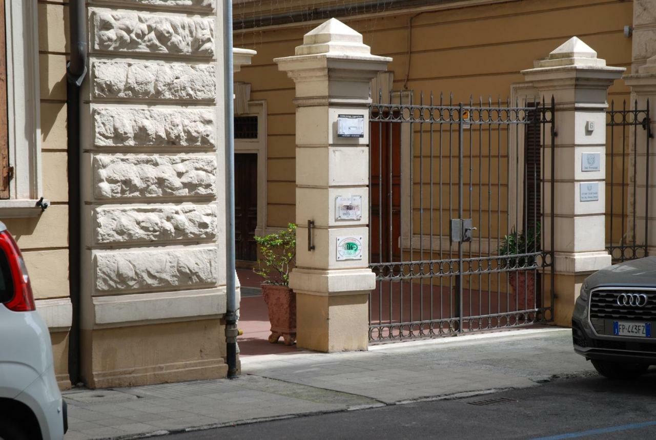 Cinque Terre The Promenade Apt - Two Bathrooms La Spezia Exterior photo